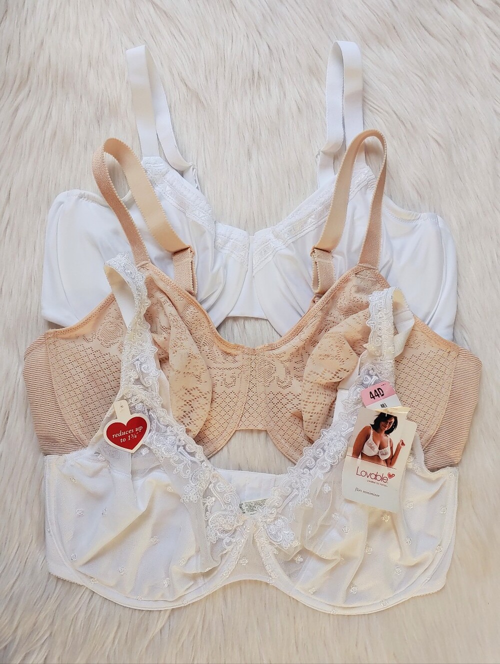 Wacoal & Hanes White & Light Nude/ Beige Regular Unlined & Minimizer Bras, 44D